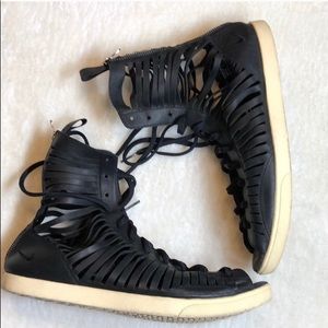 Nike women’s gladiator sandals